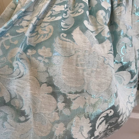 NEW Easter Print Dress 2T - Picture 4 of 7